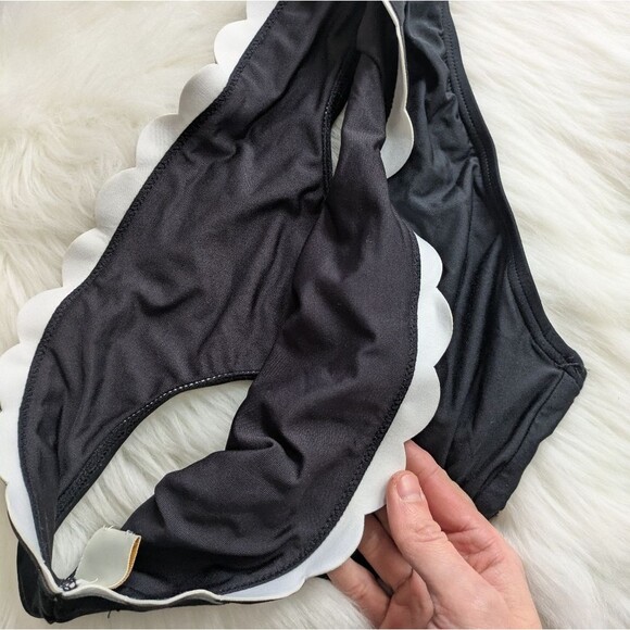 KATE SPADE Contrast Black Scallop Bikini Swimsuit One Shoulder Estimated S Small - Picture 4 of 11